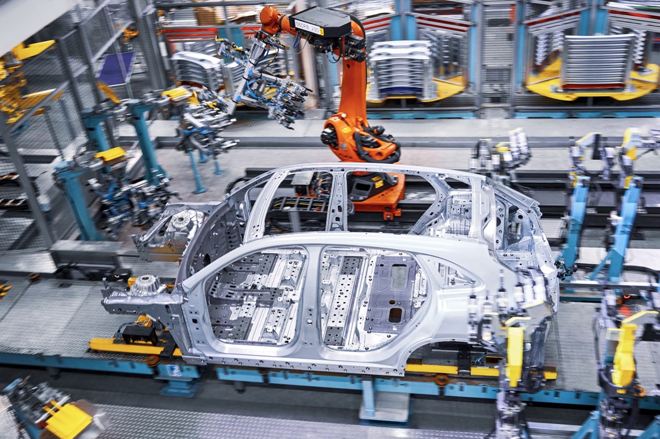 Mercedes-Benz GLC EV production