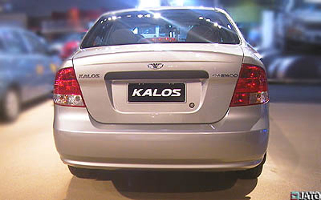 DAEWOO KALOS 2003 4-Door Sedan