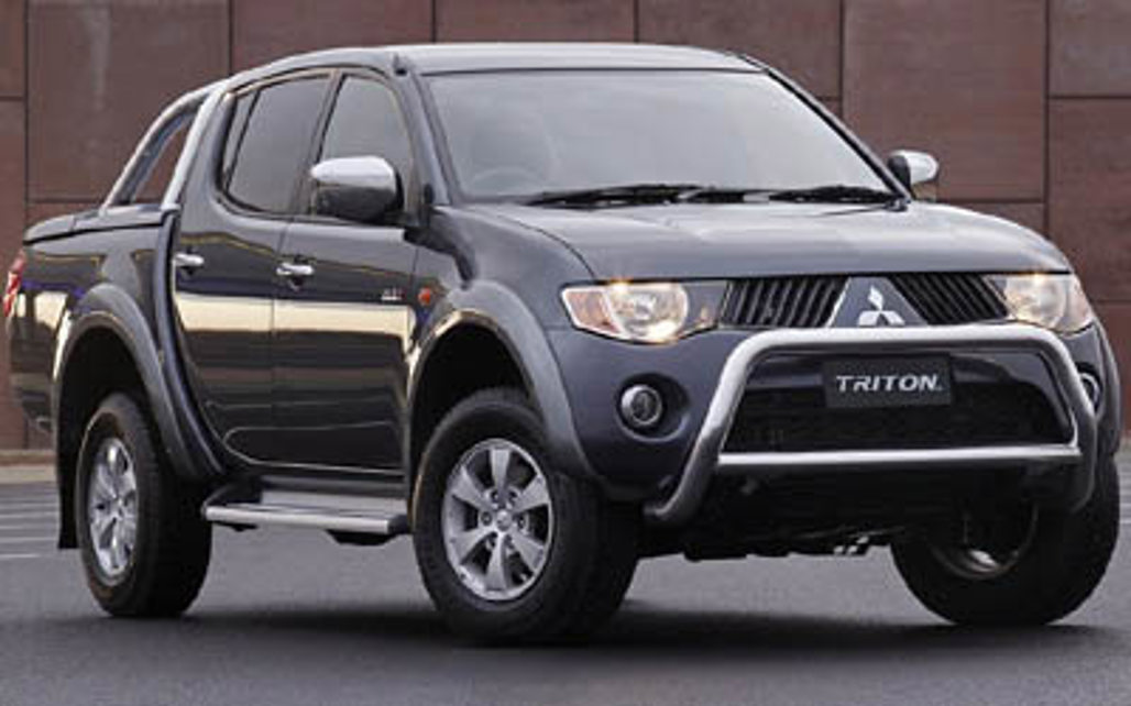 MITSUBISHI L200 TRITON 2007 4-Door Ute