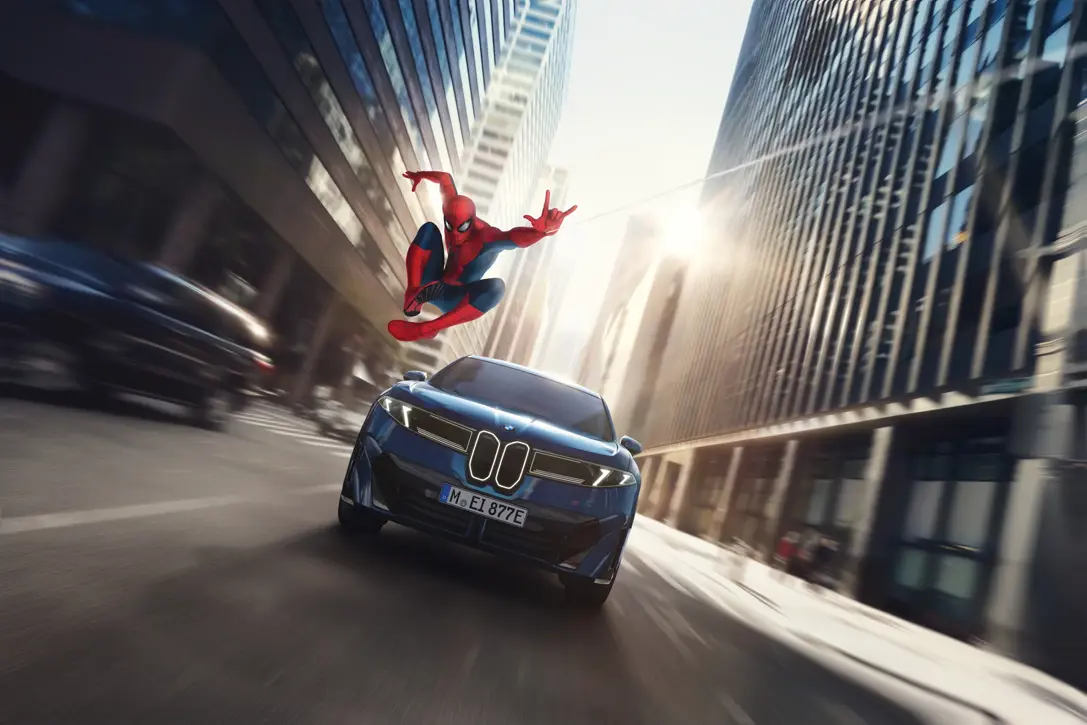 BMW iX3 Spider-Man