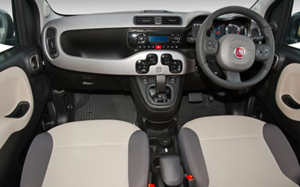 FIAT PANDA 2015 5-Door Hatchback  5HA LOUNGE_