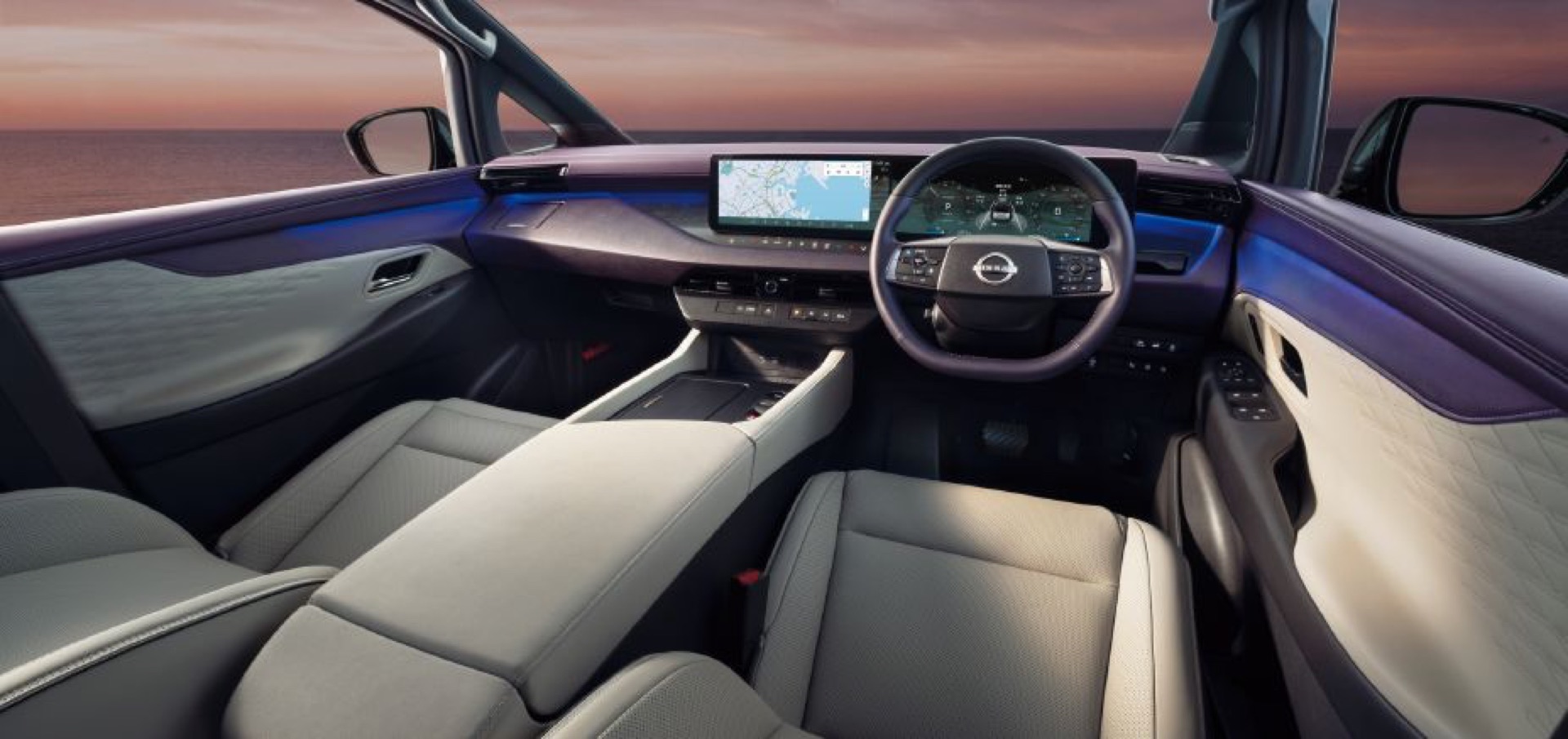 Nissan Elgrand right-hand-drive cockpit