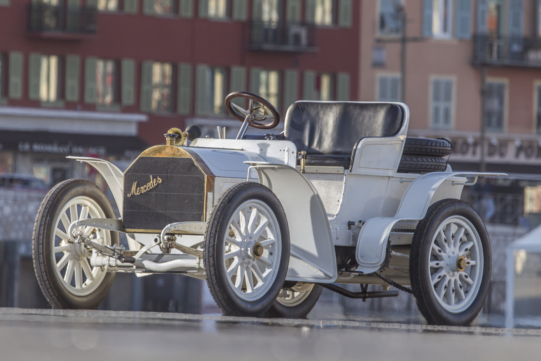 Mercedes-Benz 35 hp 125 years