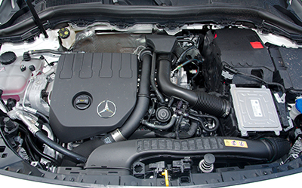 MERCEDES-BENZ B-CLASS 2022 5-Door People Mover